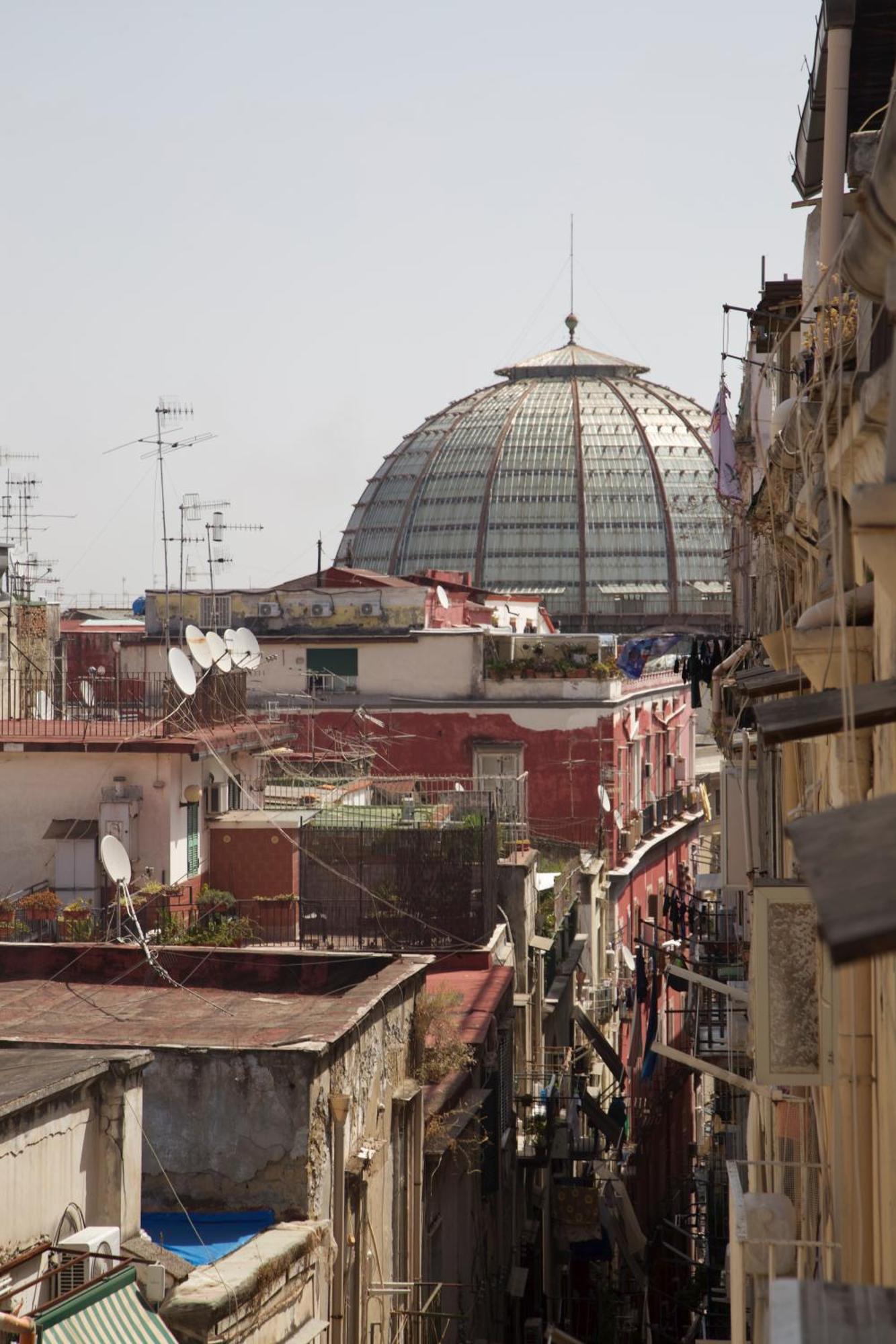 Da Nonna Lina Ai Quartieri Napoli Exterior foto